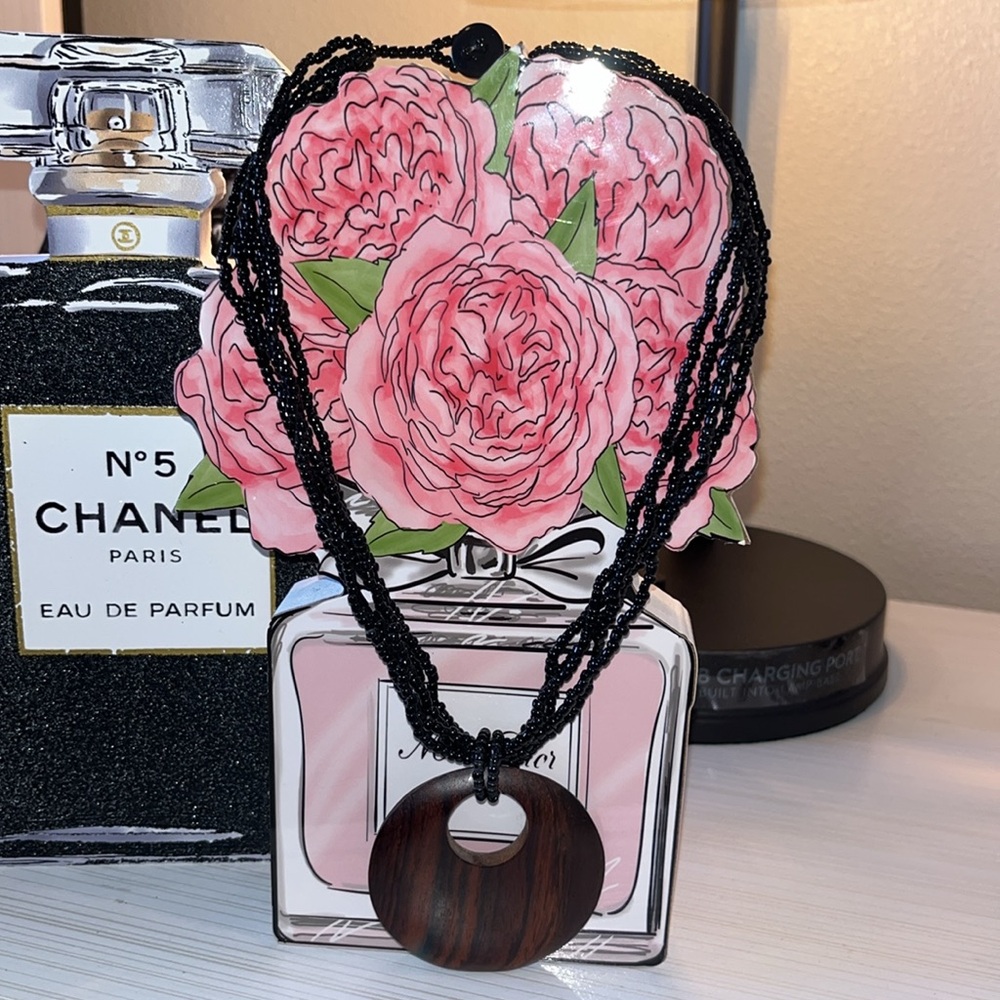 Vintage Black Beaded Necklace with Dark Brown Circle Wooden Pendant EUC
